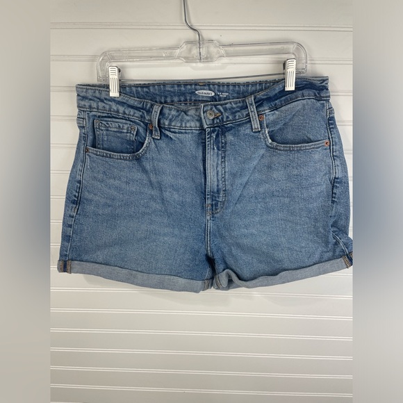 Old Navy Pants - Old Navy O.G. High Rise Blue Denim Jean Shorts 14 Women’s EUC